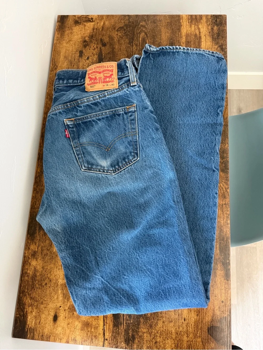 Men's 501 Levi Jeans - Button-Fly